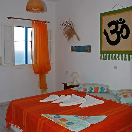 Donoussa Rooms Hotel 3*